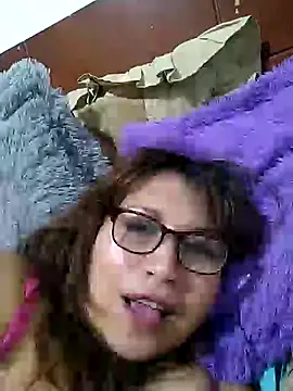 Kazsandraa online show from February 2025 06:06:01 PM