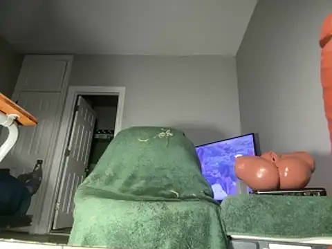 ChiRaqb8 online show from March 2026 08:04:01 AM