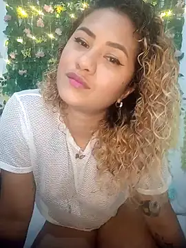 Crysrus online show from February 2025 11:54:02 PM