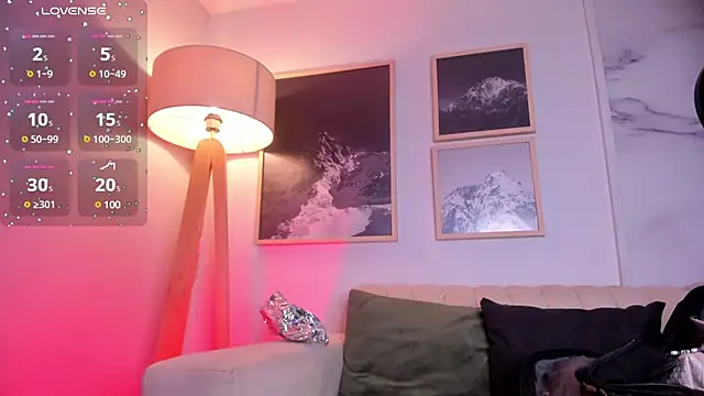 lara madisson online show from February 2025 08:07:01 AM