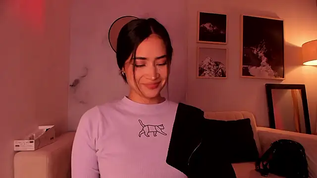 lara madisson online show from February 2026 05:59:02 AM