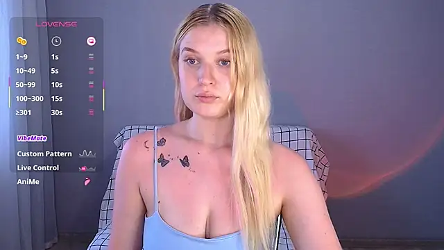 Snapshot of EmiliaDuchess chatting on August 2026 09:22:02 AM EmiliaDuchess online show from August 2026 09:22:02 AM