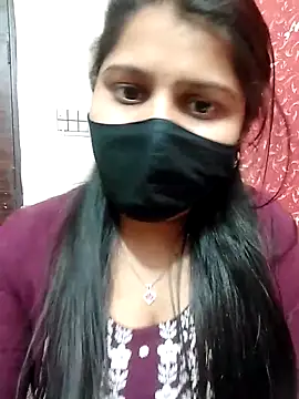 Hotty-simran online show from March 2025 11:36:02 AM