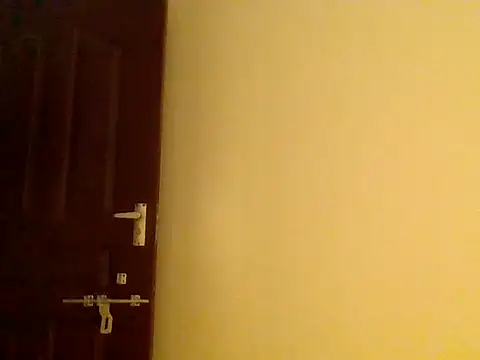 Apple bitch online show from April 2026 07:13:02 AM