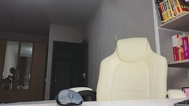 Marietta Castro online show from February 2026 04:30:01 PM