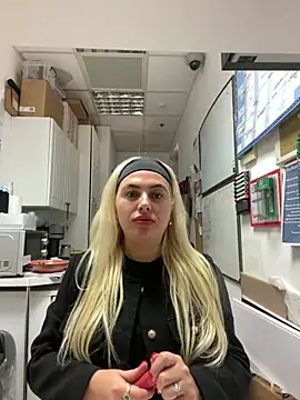 Arabellalee23 online show from February 2025 04:05:02 PM