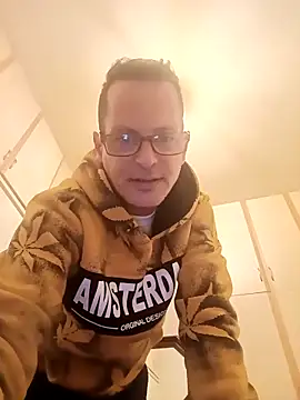 Snapshot of SperMaster_dom chatting on November 2025 01:27:02 AM SperMaster dom online show from November 2025 01:27:02 AM