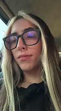 YouliteSllut2 online show from February 2025 11:15:01 PM