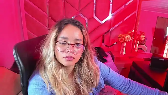 Olivia Fox69 online show from October 2025 02:26:01 AM