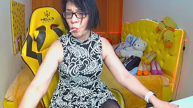 SandraHormas online show from February 2025 05:10:02 PM
