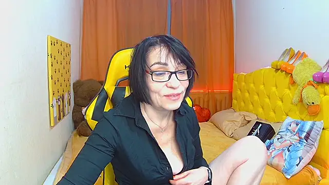 SandraHormas online show from February 2025 04:57:01 PM