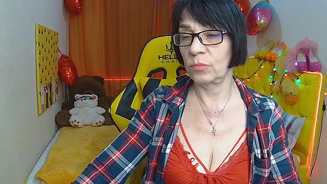 SandraHormas online show from March 2025 01:56:02 PM