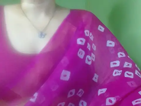 Snapshot of LOVERIAKOL chatting on July 2026 11:59:01 AM LOVERIAKOL online show from July 2026 11:59:01 AM