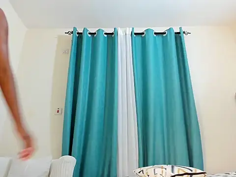 dolly booty online show from November 2025 08:39:02 AM