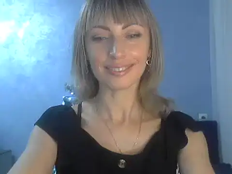 Snapshot of EffectMaya chatting on December 2024 05:34:01 PM EffectMaya online show from December 2024 05:34:01 PM