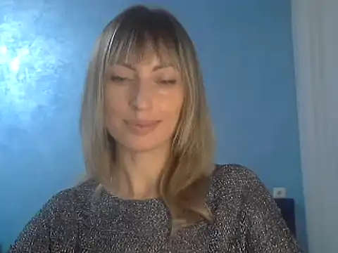 Snapshot of EffectMaya chatting on January 2025 06:32:02 PM EffectMaya online show from January 2025 06:32:02 PM