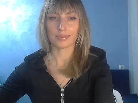 Snapshot of EffectMaya chatting on February 2025 04:58:01 PM EffectMaya online show from February 2025 04:58:01 PM