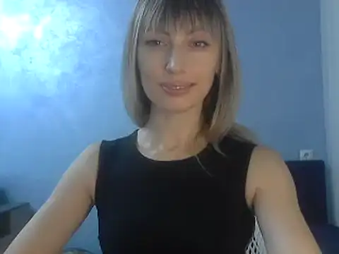 Snapshot of EffectMaya chatting on February 2025 04:35:01 PM EffectMaya online show from February 2025 04:35:01 PM