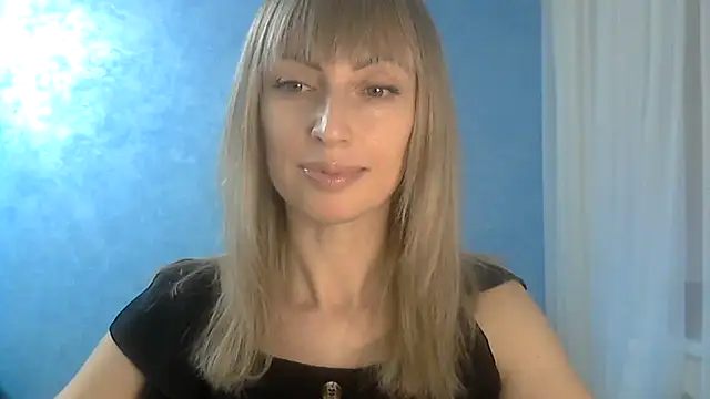 Snapshot of EffectMaya chatting on March 2025 02:24:01 PM EffectMaya online show from March 2025 02:24:01 PM