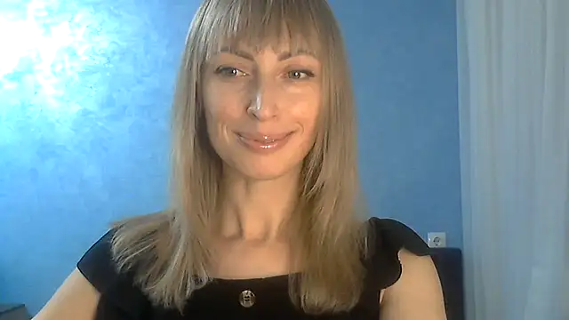 Snapshot of EffectMaya chatting on March 2025 06:34:01 PM EffectMaya online show from March 2025 06:34:01 PM