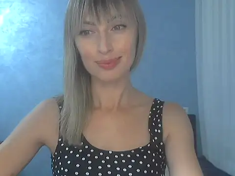 Snapshot of EffectMaya chatting on September 2025 02:52:01 PM EffectMaya online show from September 2025 02:52:01 PM