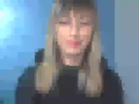 Snapshot of EffectMaya chatting on October 2025 04:27:01 PM EffectMaya online show from October 2025 04:27:01 PM