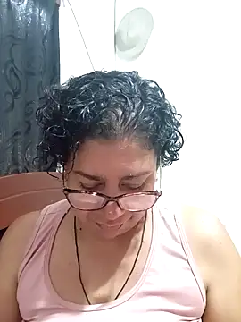Snapshot of sorbetico_perverse chatting on April 2026 01:41:02 PM sorbetico perverse online show from April 2026 01:41:02 PM