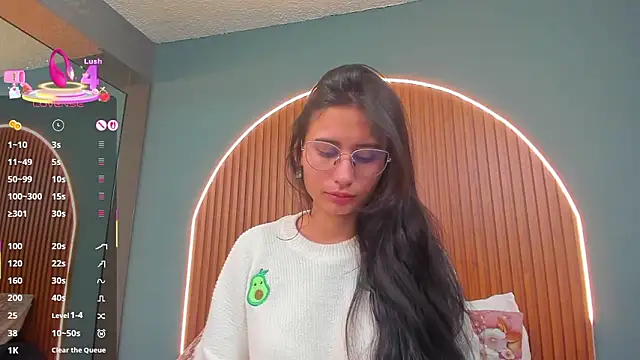 Snapshot of NayeCloud chatting on January 2026 03:42:02 AM NayeCloud online show from January 2026 03:42:02 AM