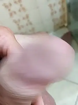 Snapshot of carvalhesco chatting on January 2026 02:47:02 AM carvalhesco online show from January 2026 02:47:02 AM