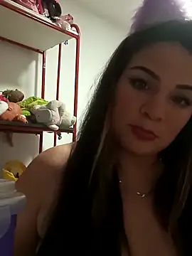 love and Lust online show from November 2025 03:50:01 AM