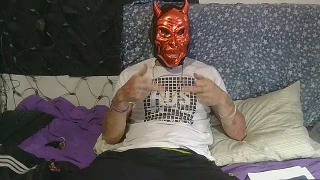 TheOneYouLove69 online show from October 2025 12:00:01 AM