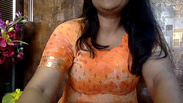 HaaniKaur online show from February 2026 09:46:01 AM