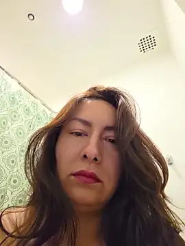 Snapshot of xLadyScarlettx chatting on June 2026 03:27:02 AM xLadyScarlettx online show from June 2026 03:27:02 AM