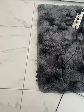 Lucom23 online show from April 2026 12:15:02 PM