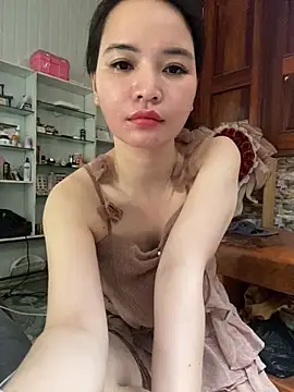 LiLi-Kirix99 online show from May 2026 07:49:01 AM