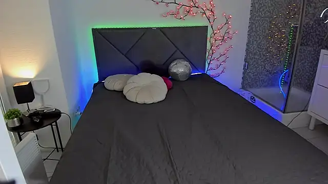 CassieEvans online show from December 2025 06:34:02 AM