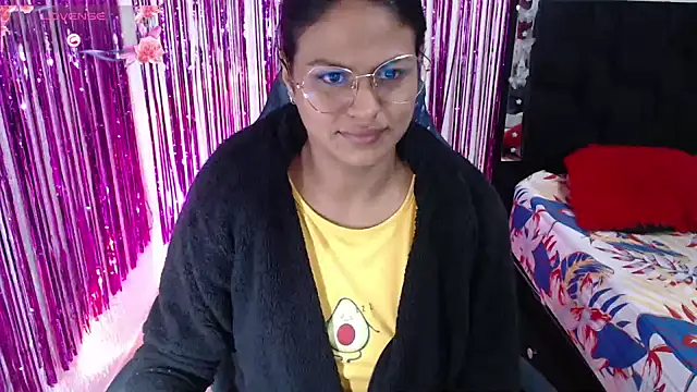 SweetAlmaa online show from February 2026 10:31:02 AM