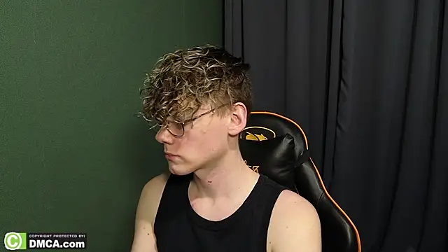 Keytaro online show from February 2026 03:20:01 PM