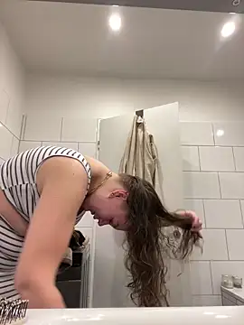 Fancy-Francy online show from February 2025 08:06:02 AM