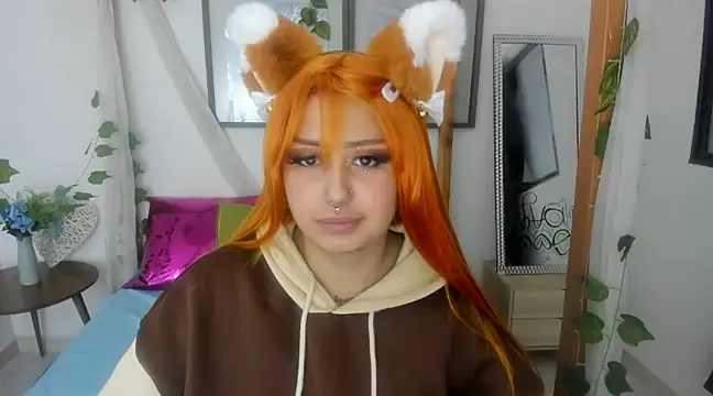 lussyevans24 online show from February 2025 10:17:02 AM