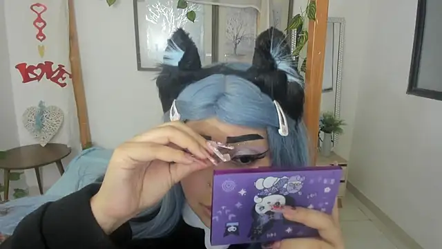 lussyevans24 online show from March 2025 09:49:01 AM