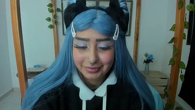 lussyevans24 online show from March 2025 03:44:02 AM