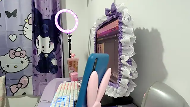 lussyevans24 online show from November 2025 05:18:02 AM