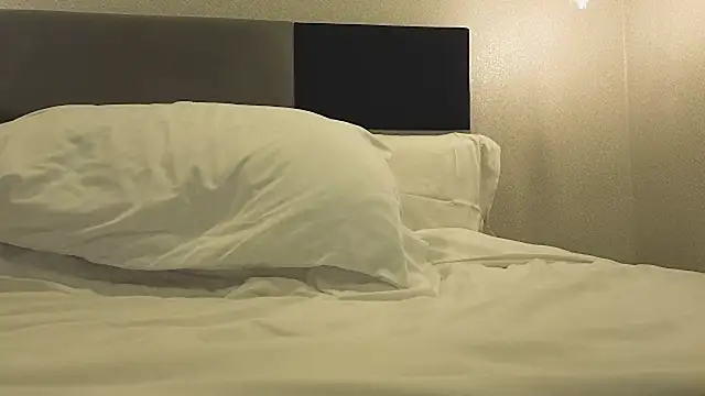 lissi S online show from March 2025 04:38:01 AM