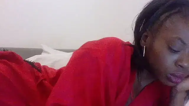 Snapshot of Cinderella_Jewels_ chatting on September 2025 12:36:02 AM Cinderella Jewels online show from September 2025 12:36:02 AM