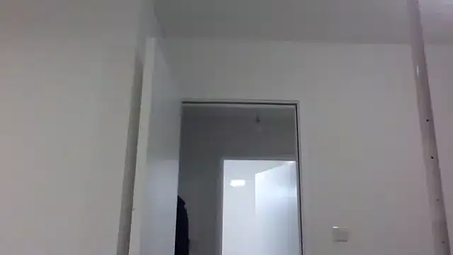 Snapshot of Cinderella_Jewels_ chatting on September 2025 06:44:02 PM Cinderella Jewels online show from September 2025 06:44:02 PM