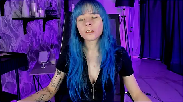 LexiWenford online show from September 2025 02:57:01 AM