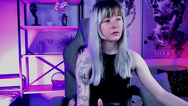 LexiWenford online show from April 2026 02:53:02 AM