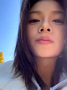 Snapshot of Asia-Melody chatting on November 2025 02:21:01 AM Asia-Melody online show from November 2025 02:21:01 AM