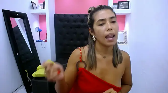 Dona Tela online show from December 2024 08:23:02 PM